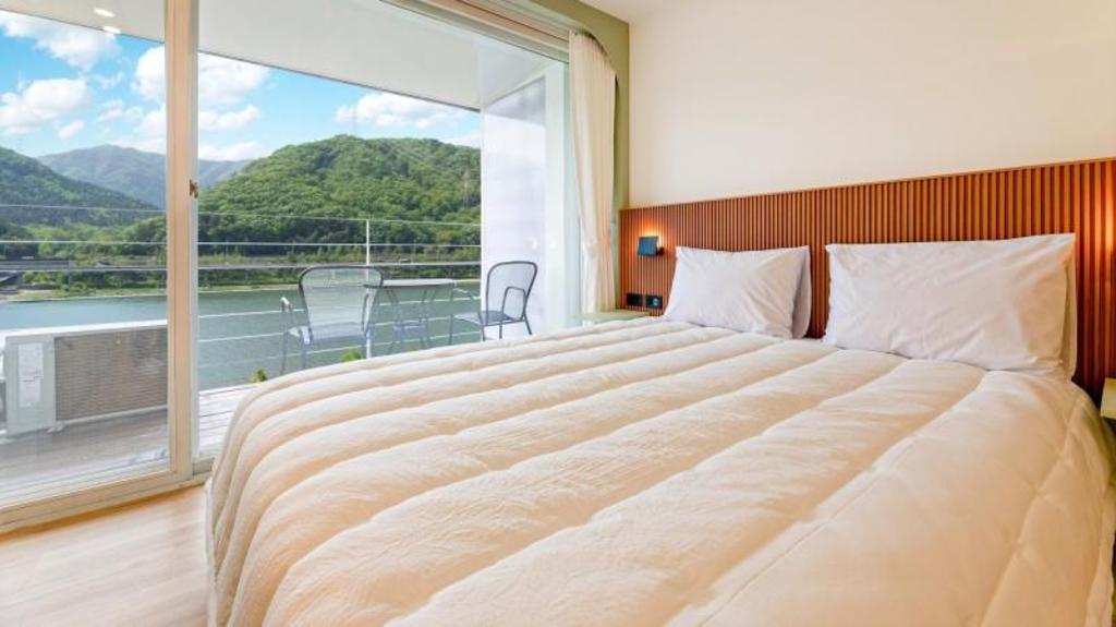 Gapyeong Hotel - Gapyeong Rowa River view Pension accommodation view