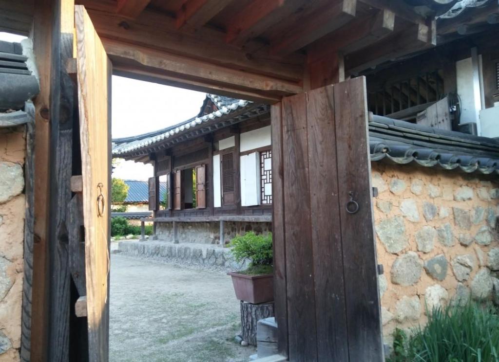 Bonghwa Sogang Hanok Gotek Pension image