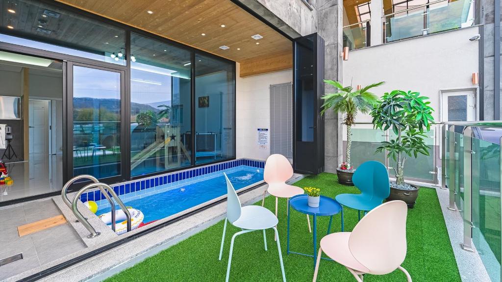 Gyeongju cheongun28 kids Poolvilla image