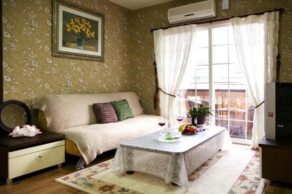 Geoje Hotel - Windmill Hill Pension accommodation view