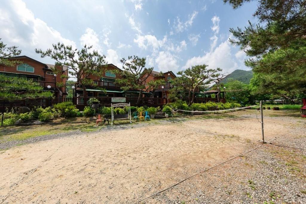 Yangpyeong Green Clover image