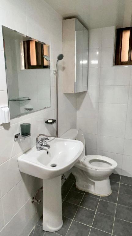 Sangsu Stn 1 min, 3 rooms, 4 beds, 1st floor[1] image