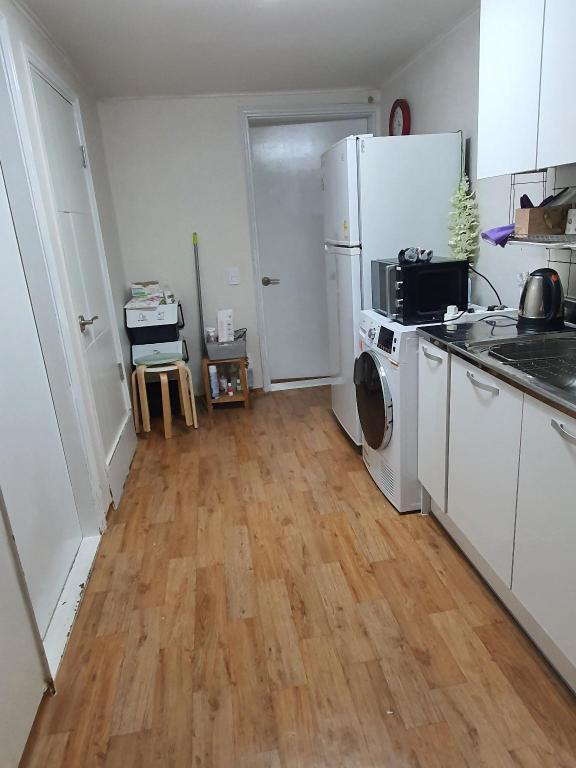 sangsu stn, 2 bed rooms, 3 beds, 1st floor [7]-4 image