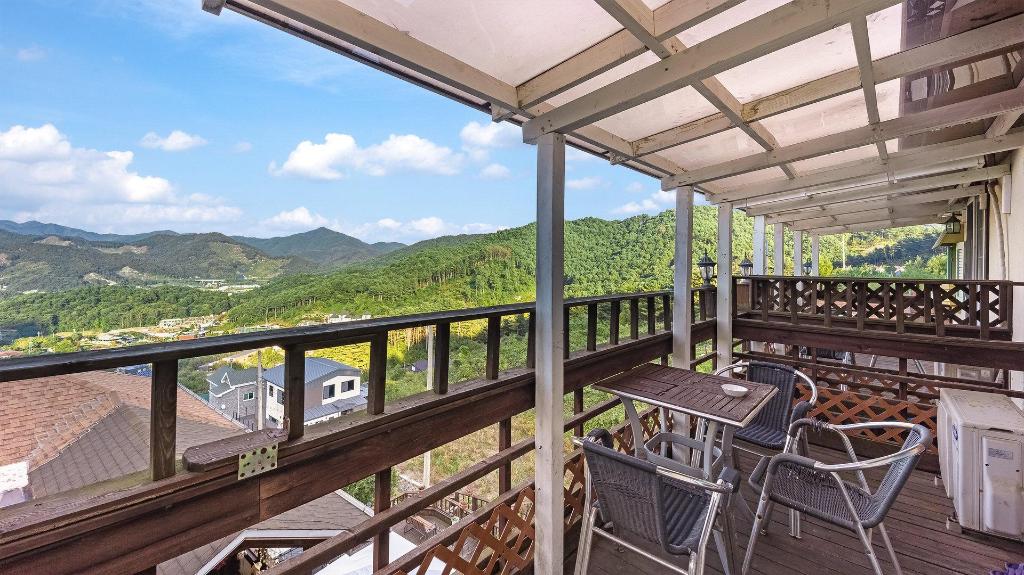 Gapyeong Hotel - Gapyeong Bonita Pension accommodation view