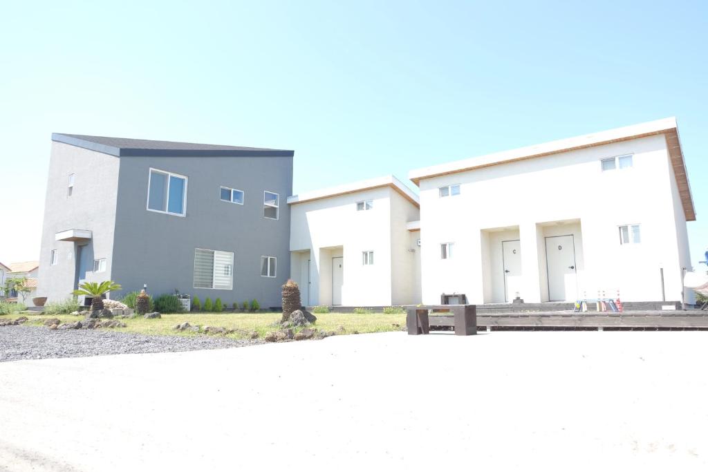 Jeju Hotel - The Loft accommodation view