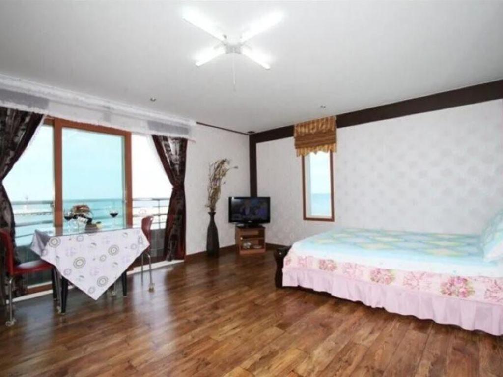 Pohang Hotel - Damoa Pension accommodation view