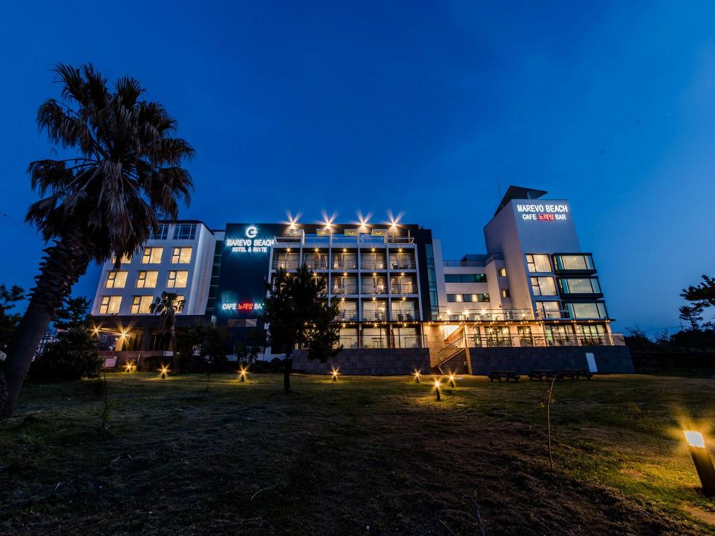 Jeju Hotel - JEJU MAREVO BEACH HOTEL accommodation view