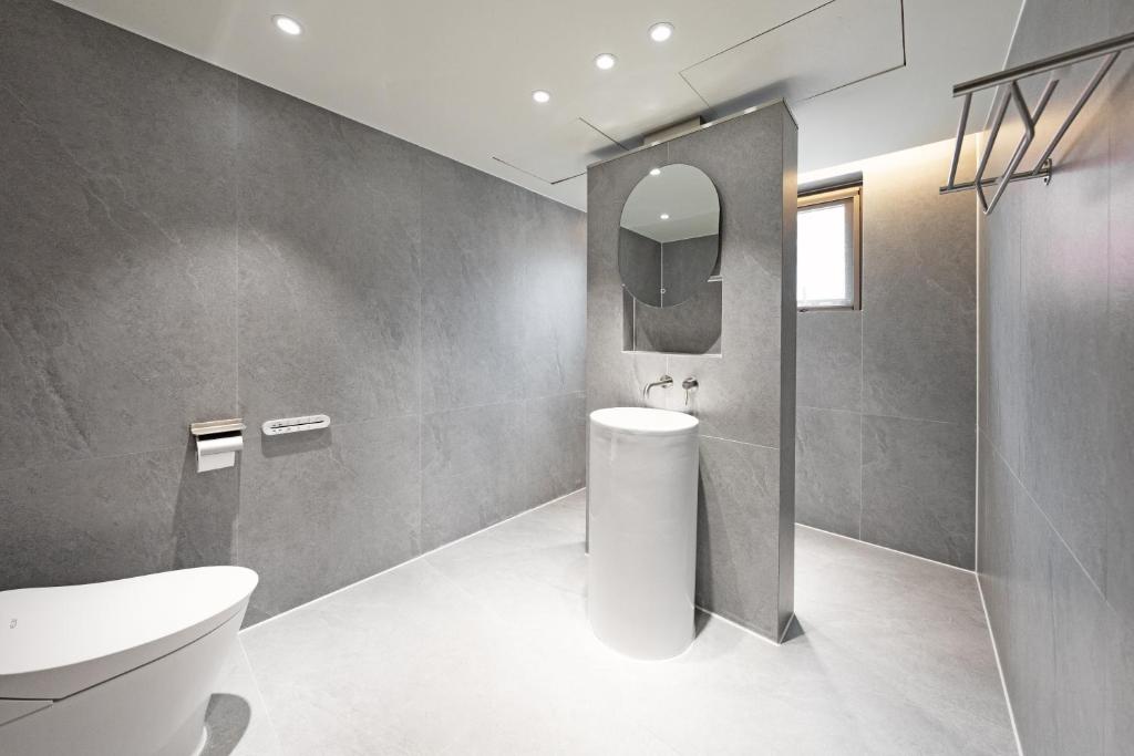 Seoul Hotel - Jamsil Orosie Tourist Hotel accommodation view