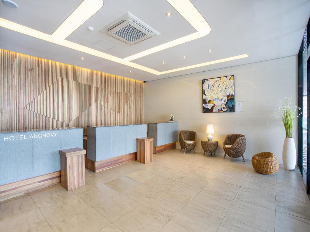 Tongyeong Anchovy Tourist Hotel image