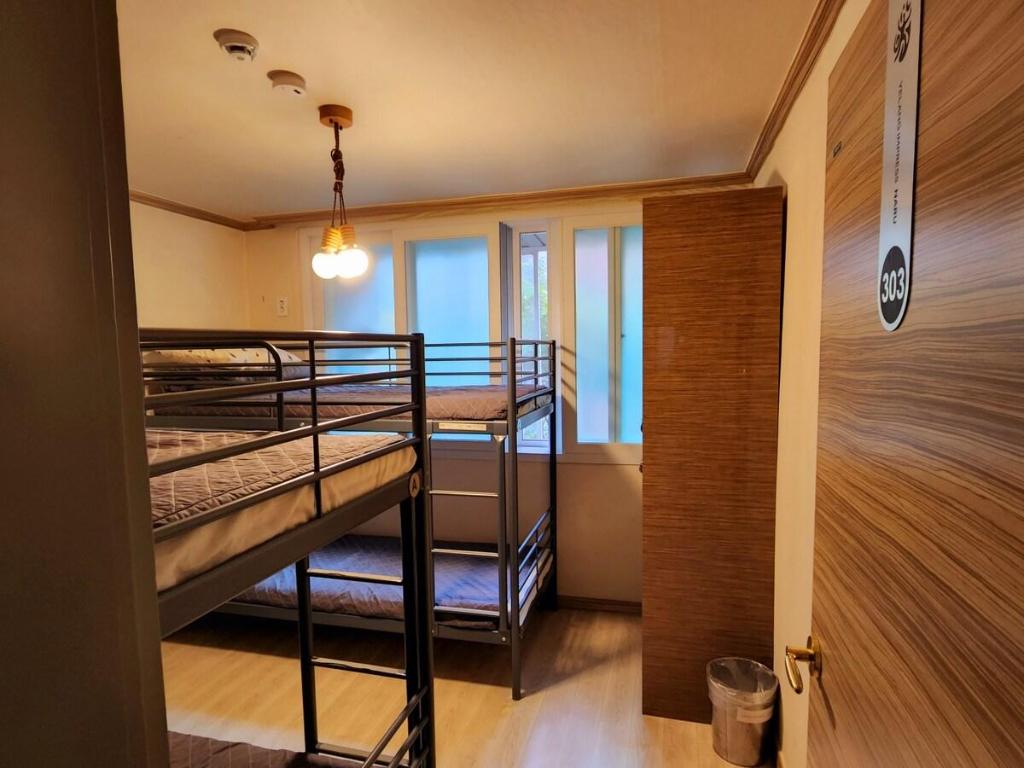 Naru Guesthouse(Detached House) image