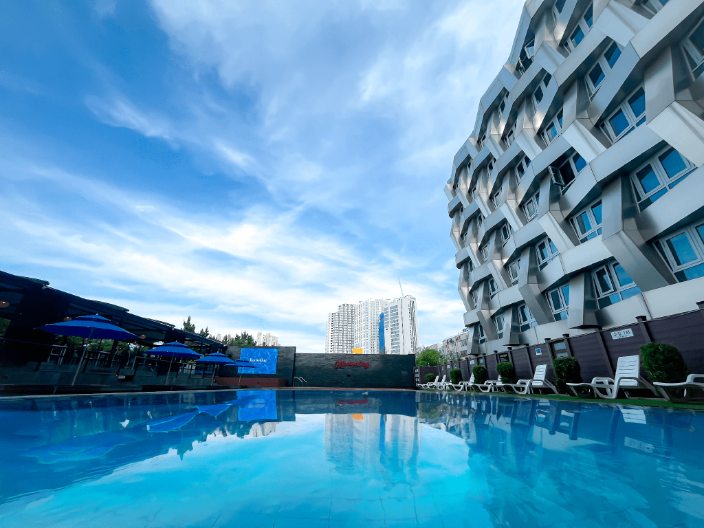 Chungchoho Best Hotel image