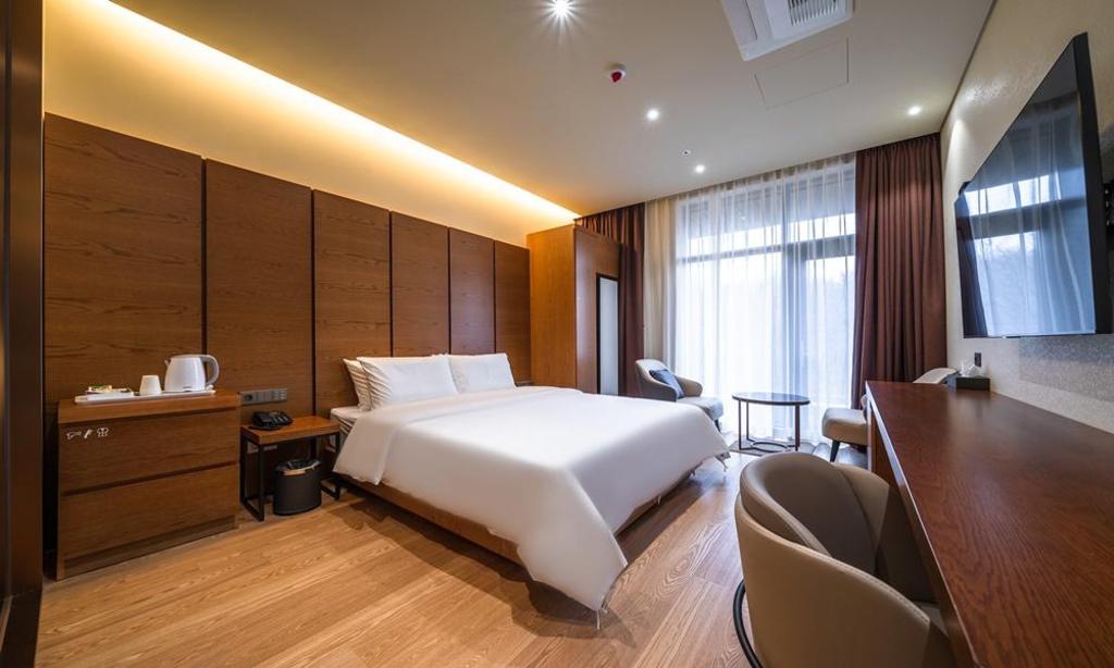 Uiwang Milos Hotel image