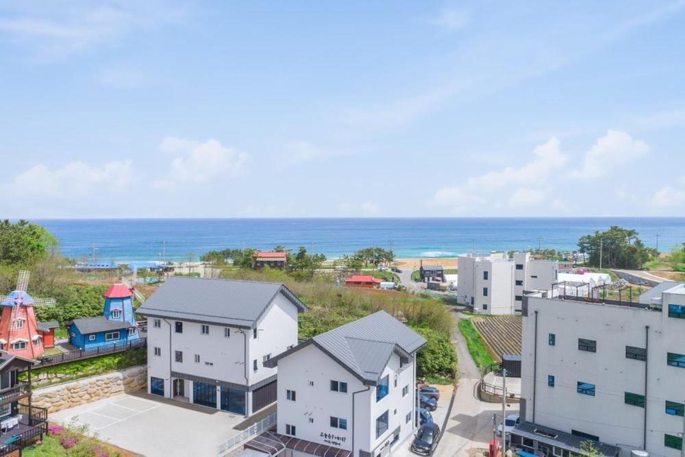 Gangneung Stay Today image