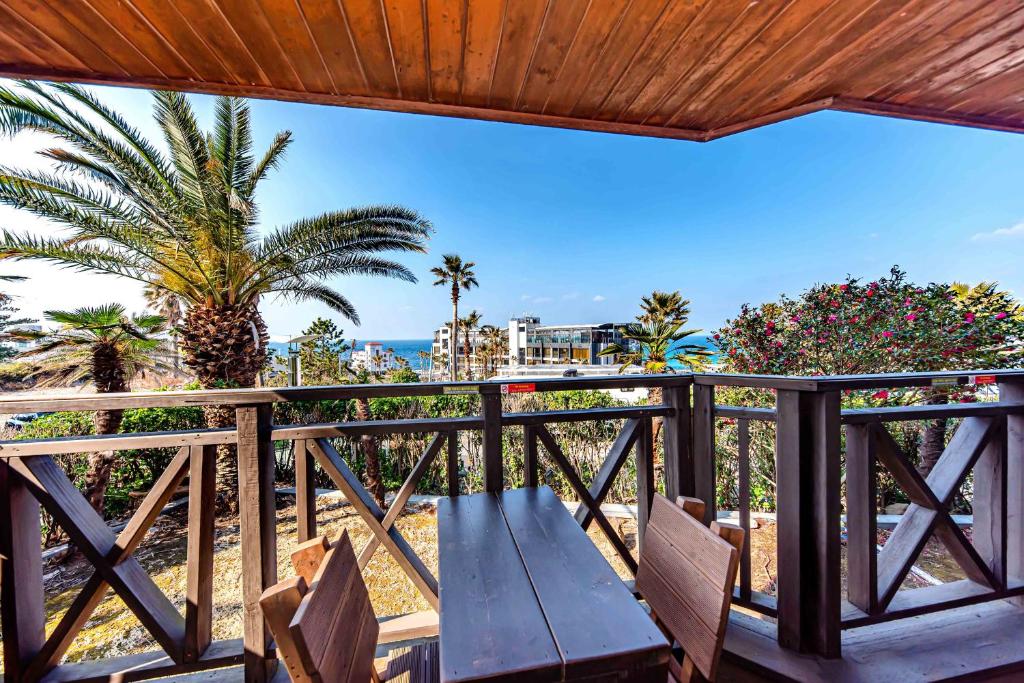 Dyne resort image