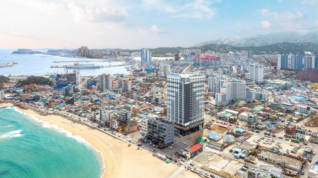 Sokcho Summitbay Panorama Oceanview8 image