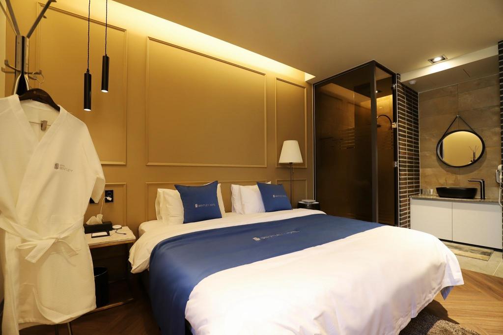 Chuncheon Hotel Bentley image