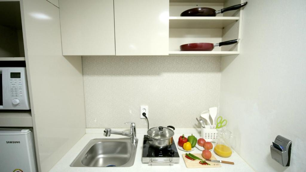 Seomyeon Residence Mumum Hotel image
